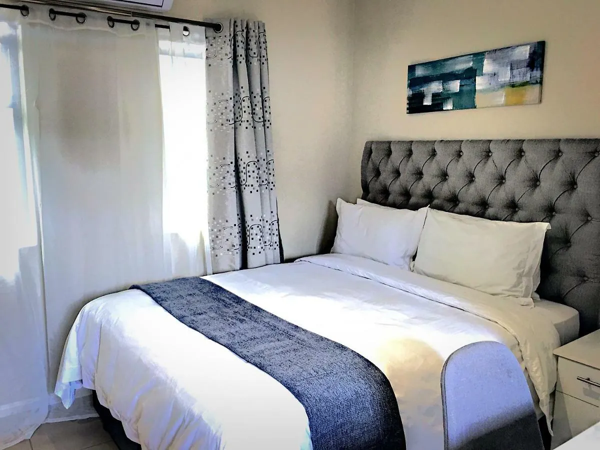 Selton Guesthouse ケープタウン ゲストハウス